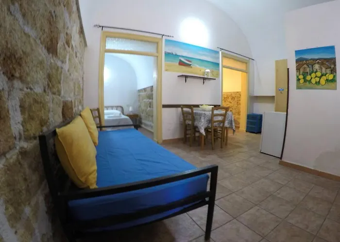 2000 Apartment