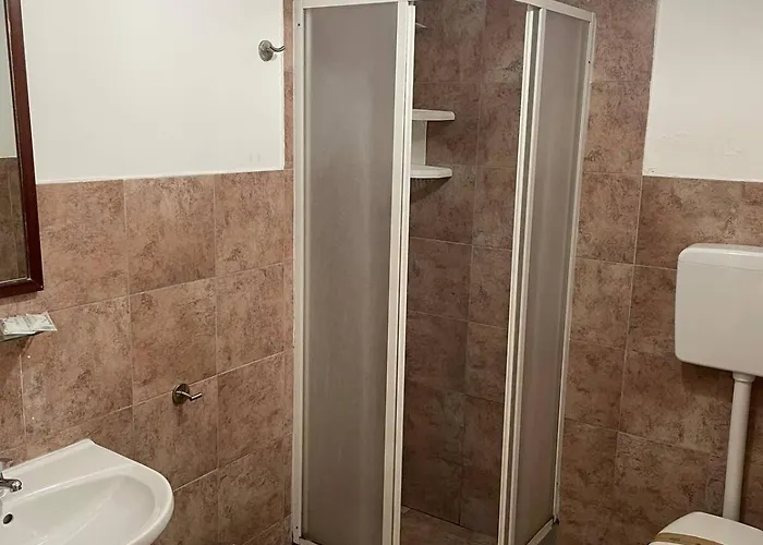 Apartment 2000