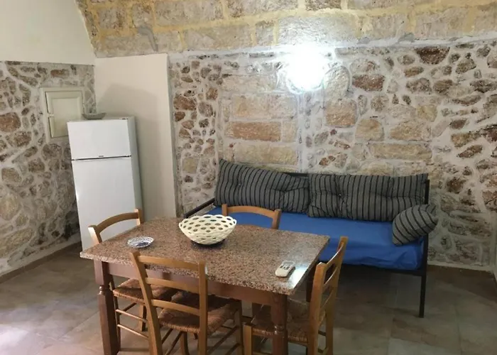 2000 Apartment *