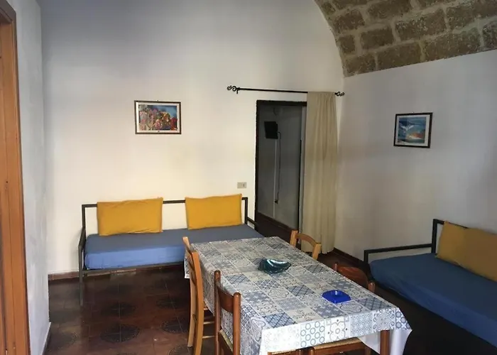 2000 Apartment *