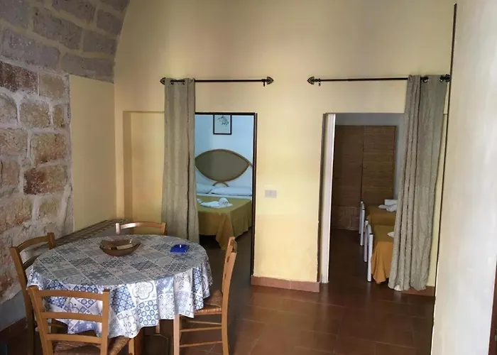 2000 Apartment *