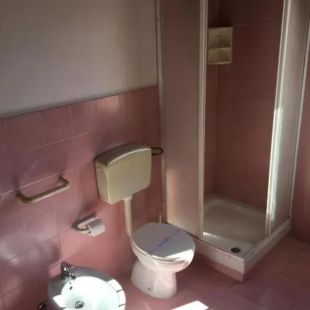 Apartment 2000