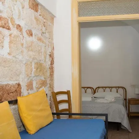 Apartamento 2000 *