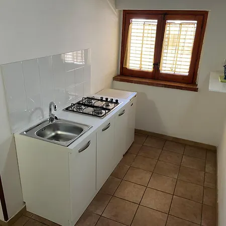 Apartment 2000