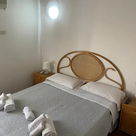 Apartamento 2000 *