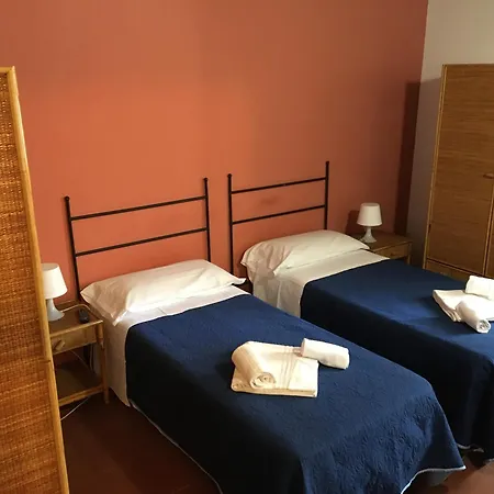 2000 Apartment *