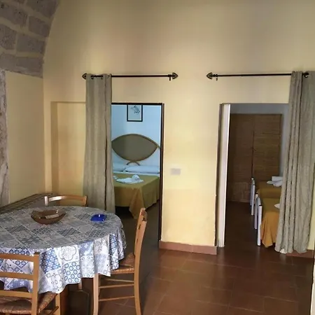 2000 Apartment *